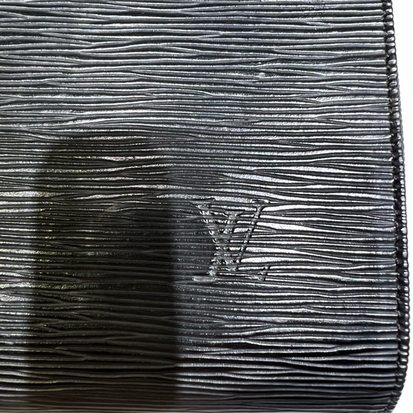 Louis Vuitton Bag 9” wide, 6” tall, 2”deep.  Fits I phone, key, cardholder. - Picture 6 of 15